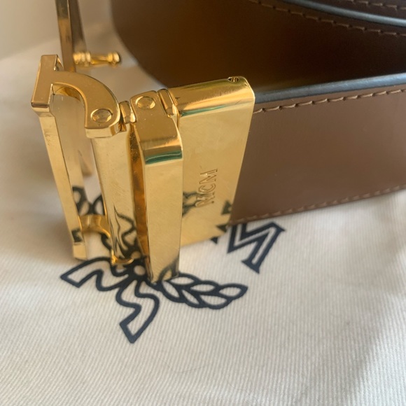 **NFS*** - Picture 5 of 6